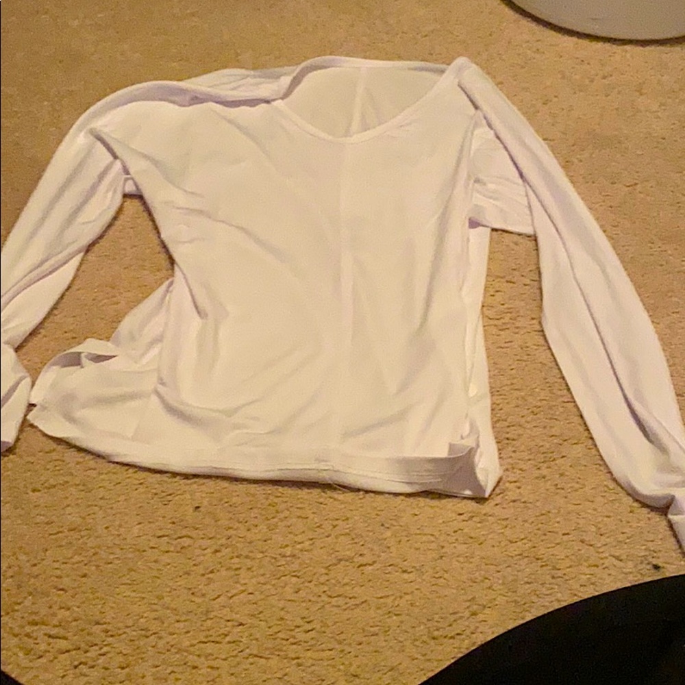 Long sleeve Fabletics shirt
